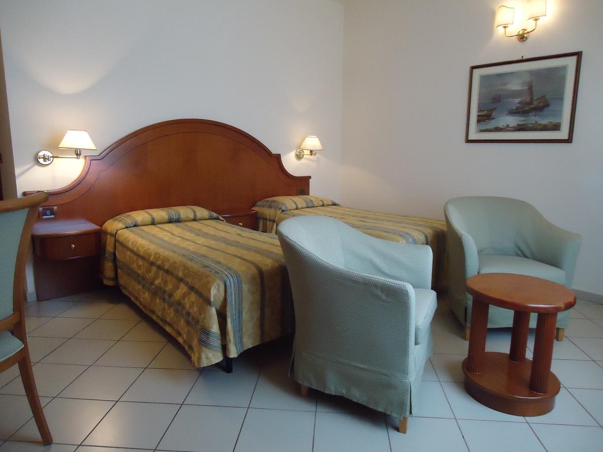 Albergo Roma Casciana Terme Exteriör bild